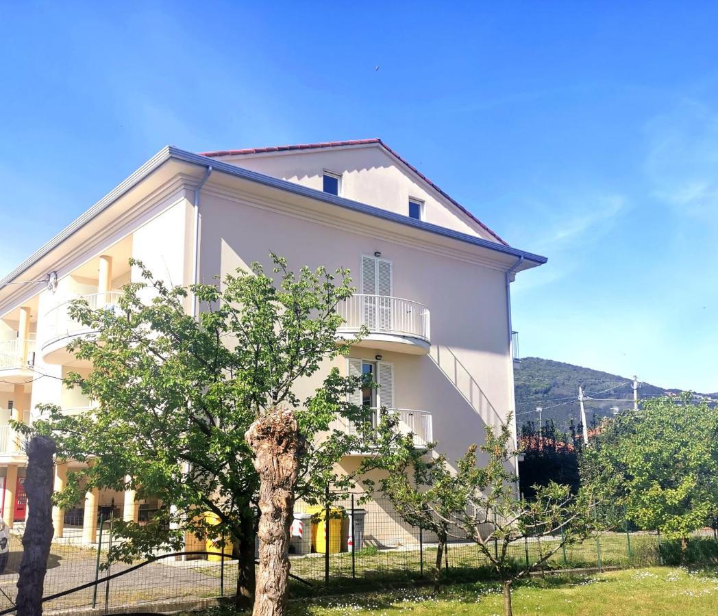 Albachiara Inn Residence Apartments Ameglia Exterior foto